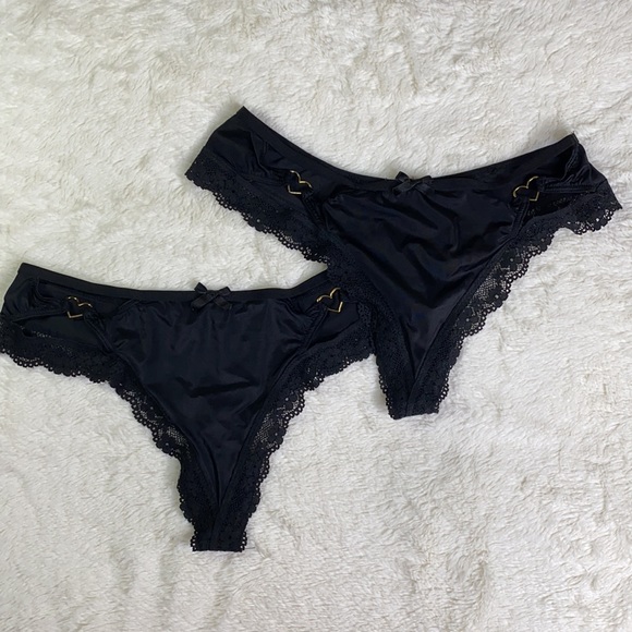 Victoria's Secret Other - 🤩🖤 VICTORIA’S SECRET 2 PACK